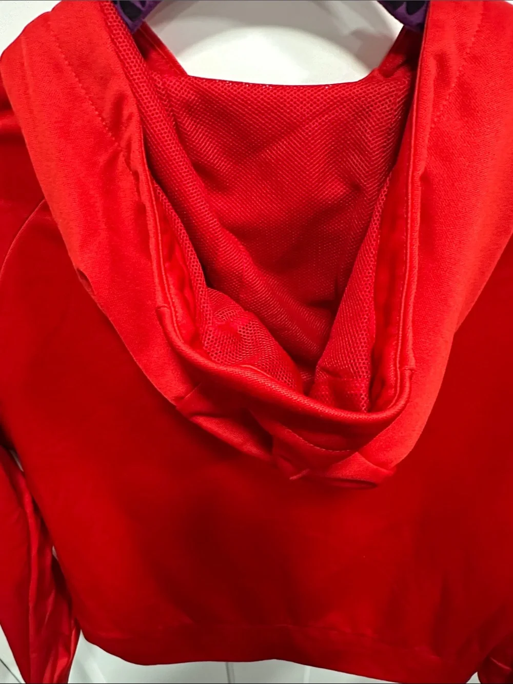 Nike bright red